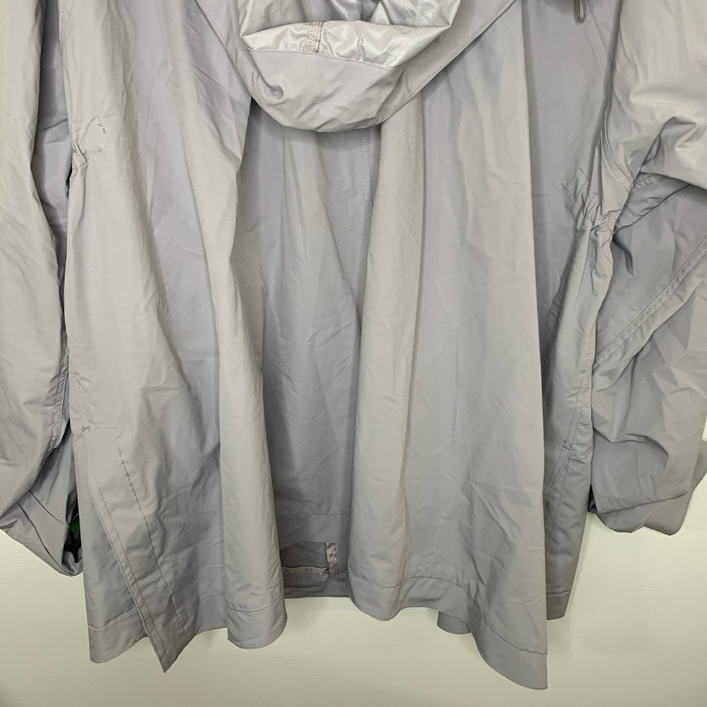 Fabletics Giana Jacket Oversized Gray Size M New Without Tags Full Zip Hood Rain - Picture 13 of 16